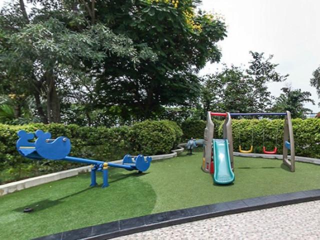 Apartemen Cosmo Mansion