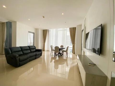 Senopati Suites Tower 2 Lantai Tengah