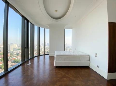 Apartemen St. Regis Mid Floor