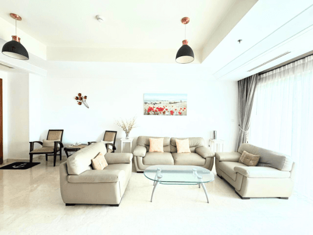 Pakubuwono Residence Tower Ironwood Lantai Rendah