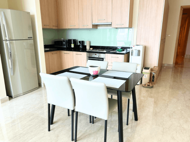 The Mayflower Lantai 37