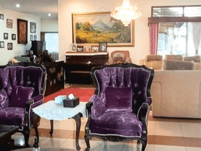 4-Bedrooms House For Sale in Kemang Timur