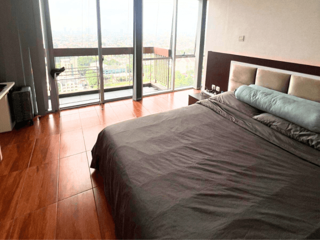 Kemang Mansion Lantai 23