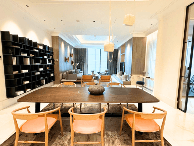 St. Regis Apartment 6th Floor