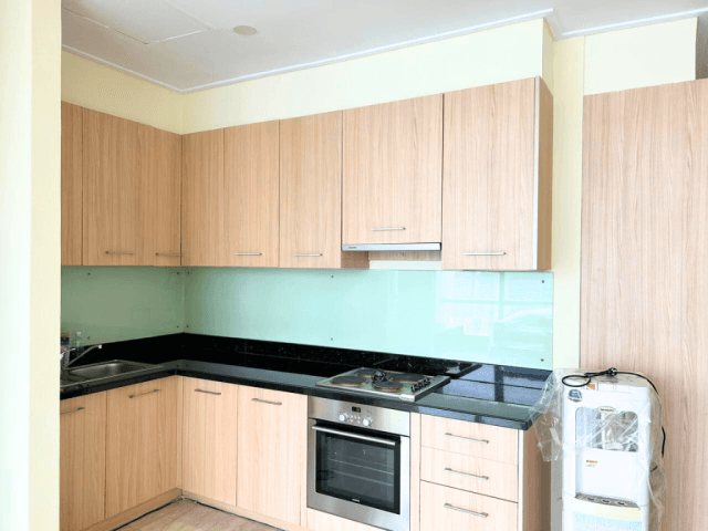 The Mayflower Lantai 37