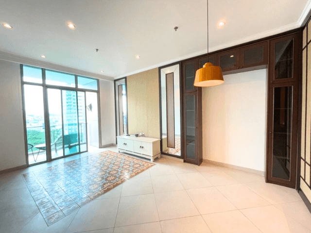 The Essence Dharmawangsa East Tower 11th Floor