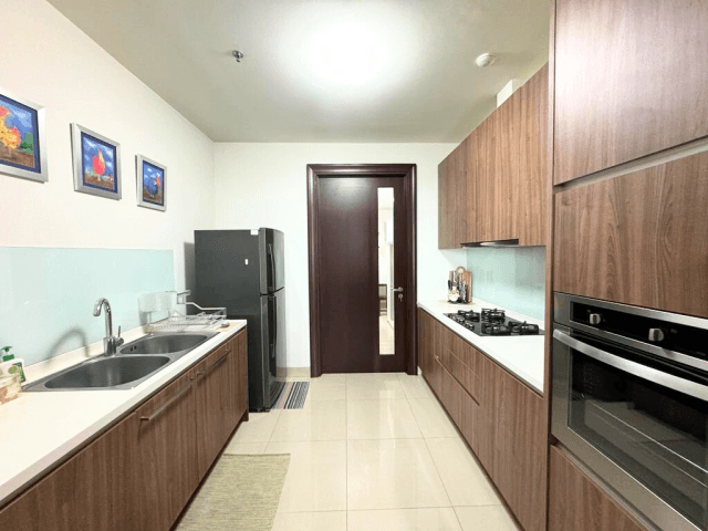 Pakubuwono View Tower Redwood Lantai Tinggi