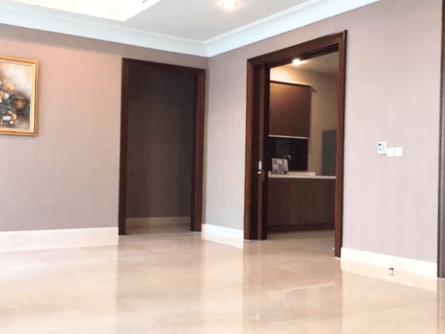 The Pakubuwono View Tower Lacewood Lantai Sedang