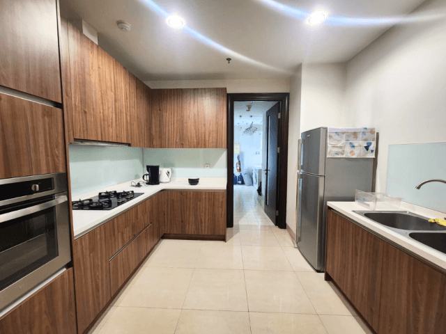 Pakubuwono View Tower Redwood Lantai Rendah