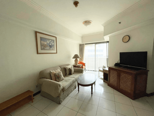 Sudirman Tower Condominium Tower C 18th Floor