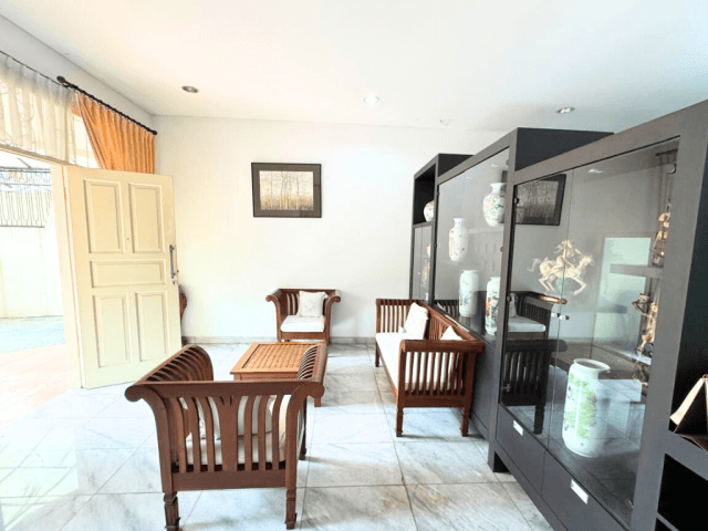 Rumah Dijual Kembang Ayu Puri Kembangan 4 Kamar