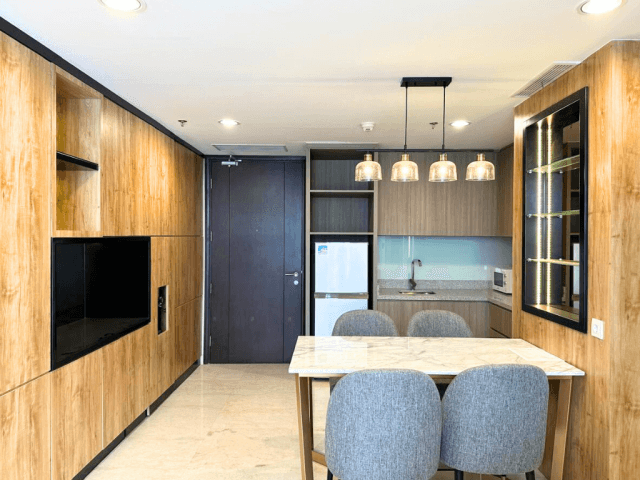 Ciputra World 2 Tower The Residence Lantai 42