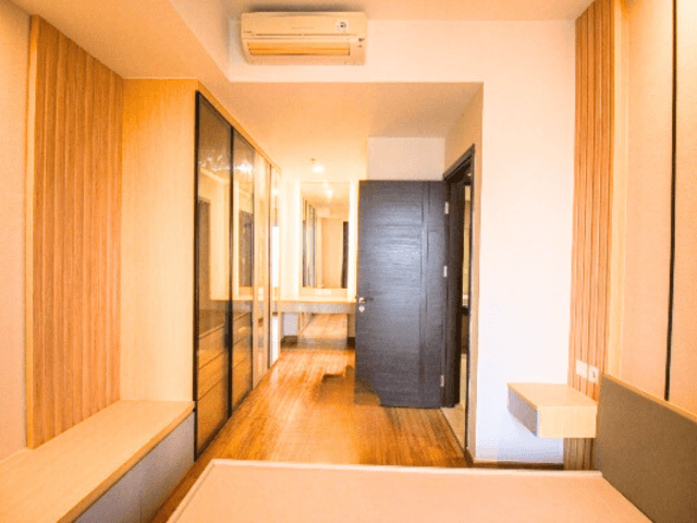 Sudirman Hill Lantai 23