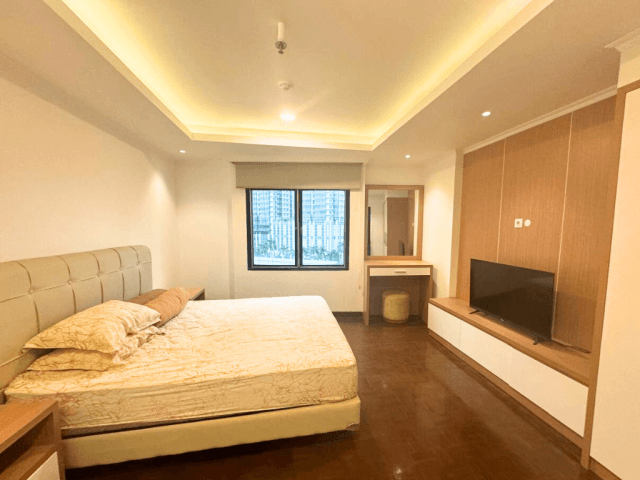 Kusuma Chandra Tower C Lantai 7