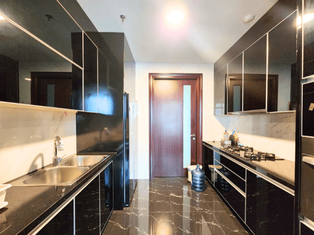 Pakubuwono View Tower Redwood Lantai Rendah