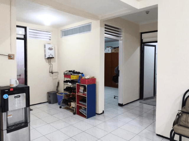 Rumah Dijual Tomang 4 Kamar