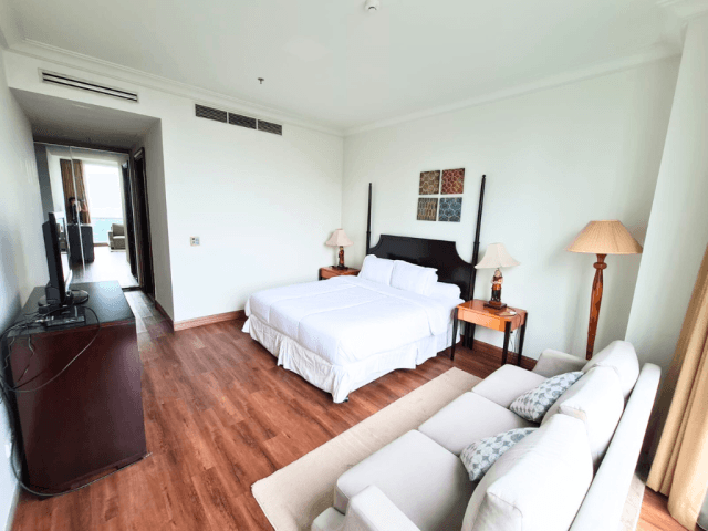 Pakubuwono View Tower Redwood Lantai Rendah