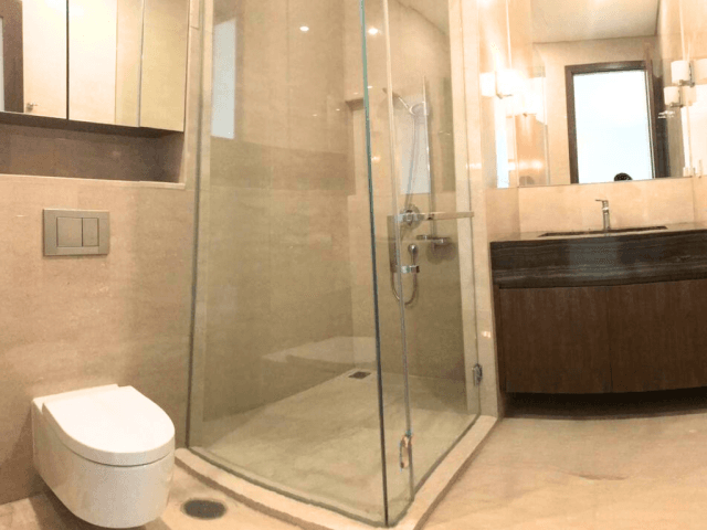 Pakubuwono House Lantai Sedang