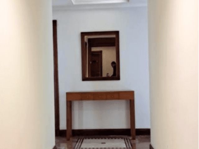 Somerset Grand Citra Middle Floor