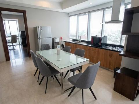 Apartemen The Mansion Lantai Tengah