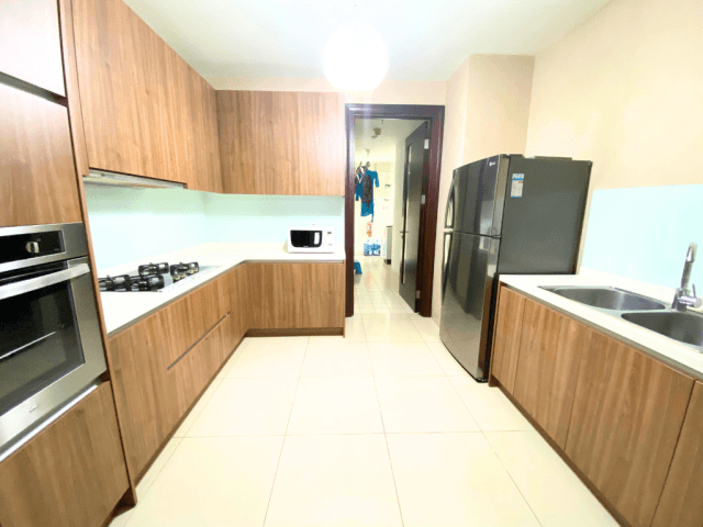 Pakubuwono View Tower Redwood Lantai Rendah