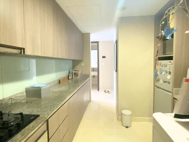 Ciputra World 2 Tower The Residence Lantai 9