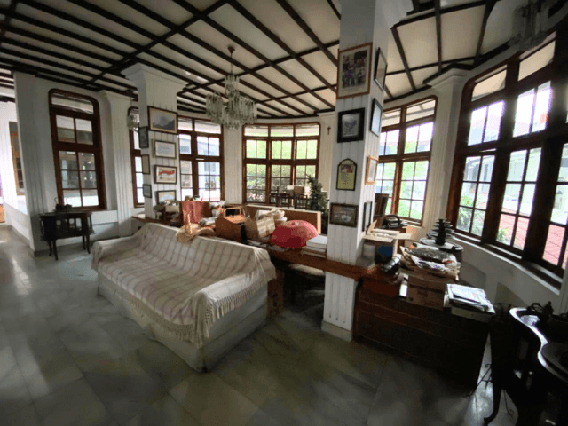 Rumah Dijual Mampang Prapatan 7 Kamar