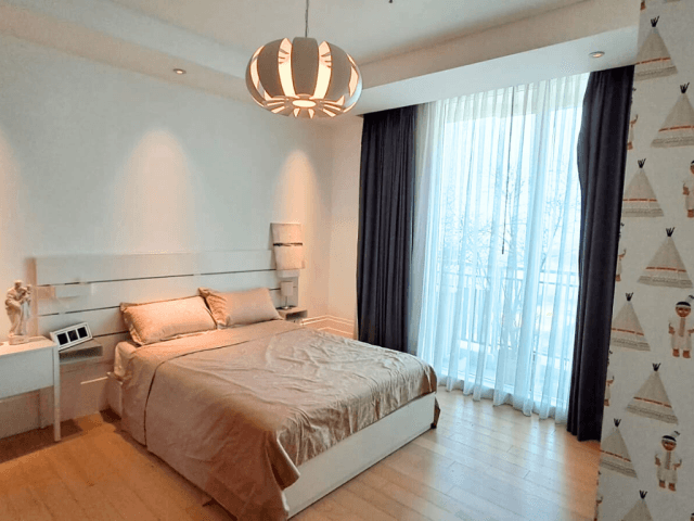 Pakubuwono House Lantai Sedang