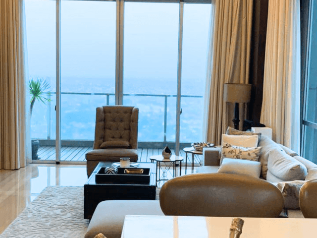 Kemang Village Tower Tiffany Lantai Tinggi