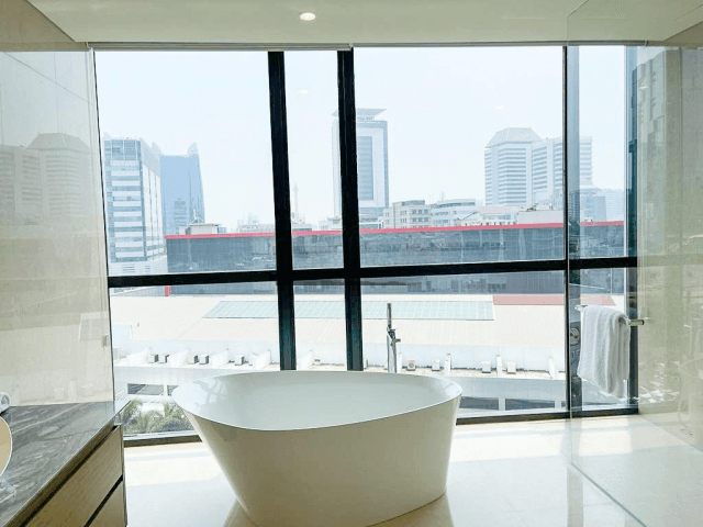 Pakubuwono Menteng Lantai Rendah