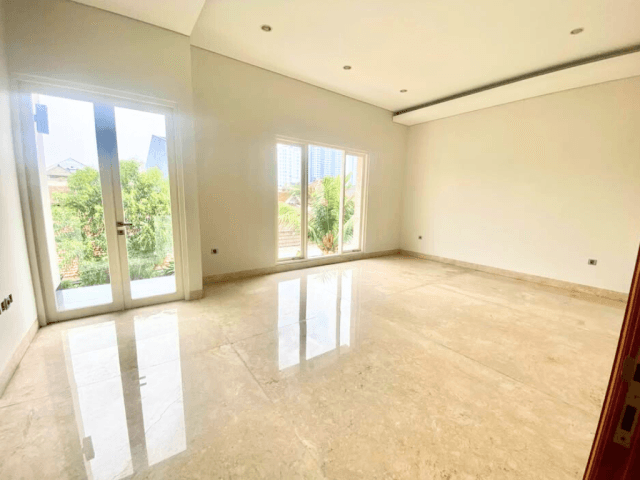 4-Bedrooms House For Sale in Gandaria Kebayoran Baru Area