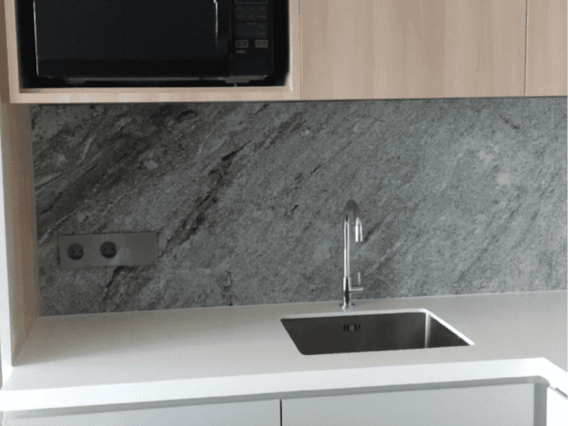 Sudirman Hill Lantai Tinggi