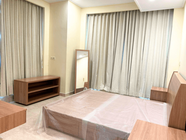 The Mayflower Lantai 37