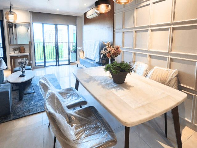 Hamptons Park Tower B 8th Floor