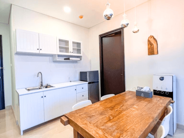 Sudirman Suites Lantai 17