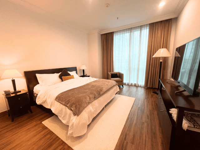 Pakubuwono View Tower Redwood Lantai Rendah