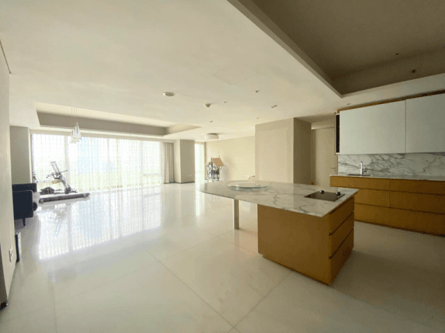 Verde One Tower North Lantai 9