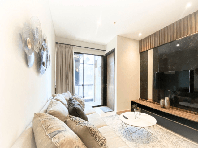 Sudirman Suites Lantai 12