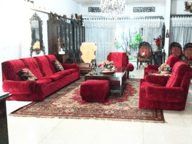 Dijual Rumah Simprug Garden 6 Kamar