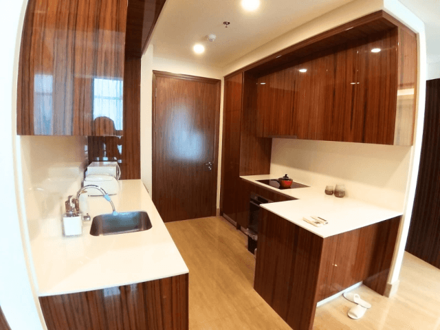 South Hills 16th Floor