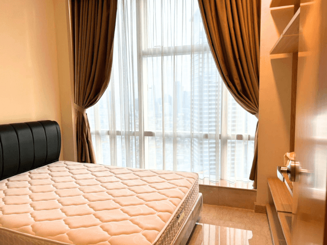 The Mayflower Lantai 37