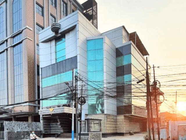 4 Storeys Building For Rent in Cideng