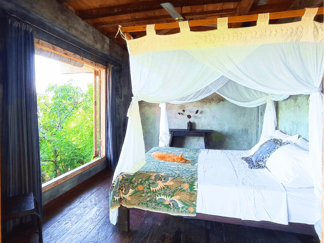 Rumah Villa Dijual Pulau Ceningan Bali 3 Kamar