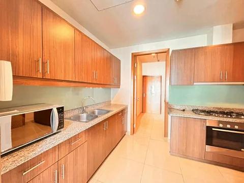 Pakubuwono Residence Tower Ironwood Lantai Sedang