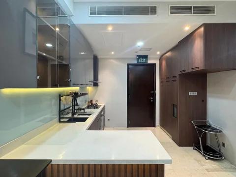 Senayan Residence Tower 2 Lantai Sedang