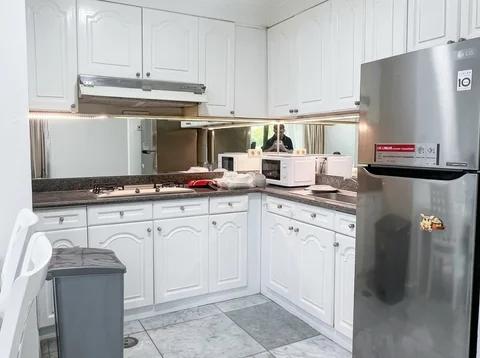 Tower 2 Lantai Bawah