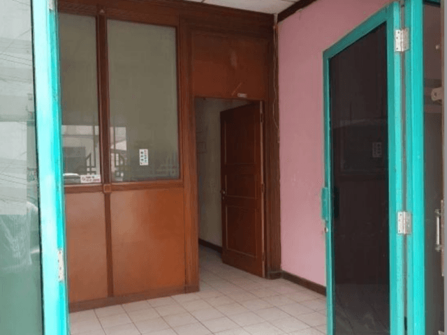 3 Storeys Shophouse for Rent in Mampang Prapatan