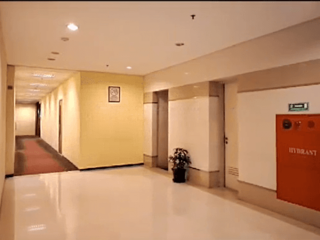 6 Storeys Building for Sale in Mampang Prapatan