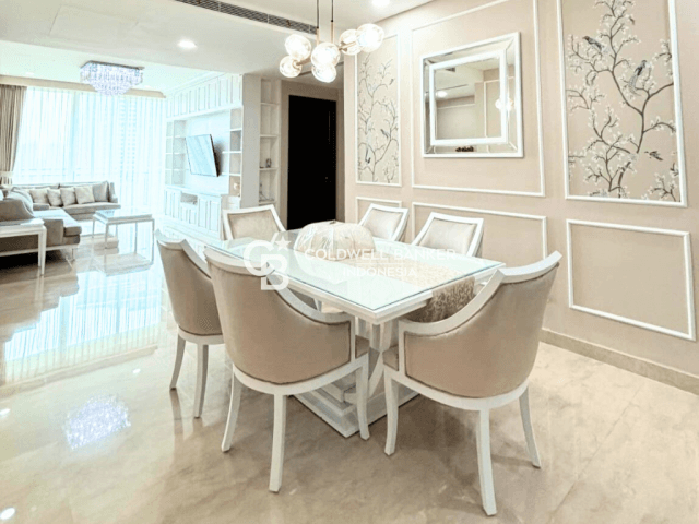 Pakubuwono House Lantai Sedang