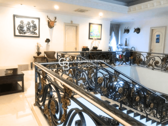 Rumah Dijual Simprug Garden 4 Kamar